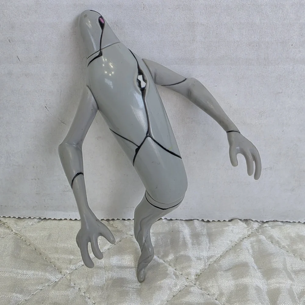 Ben 10 Ghost Freak 4